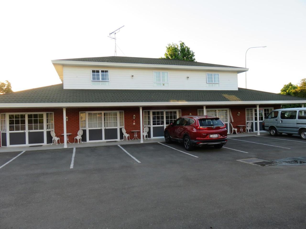 Admirals Motor Lodge Бленем Экстерьер фото